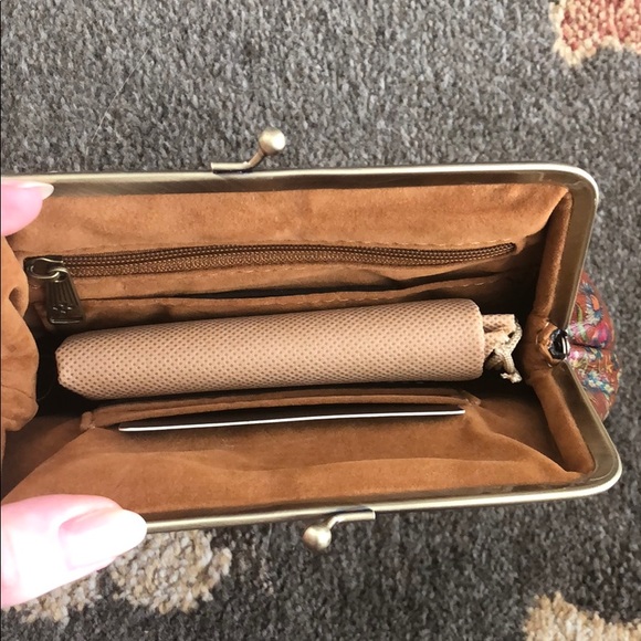 Patricia Nash wristlet. Burgundy and flowers. Gold - Picture 5 of 7